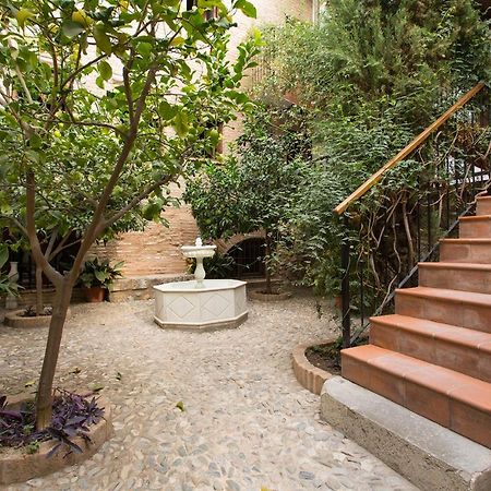 Apartamento Puerta Elvira Centro Free Parking Гранада Екстериор снимка